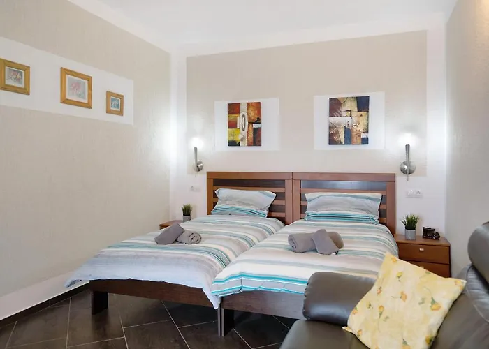 Semesterbostad Casa Maria